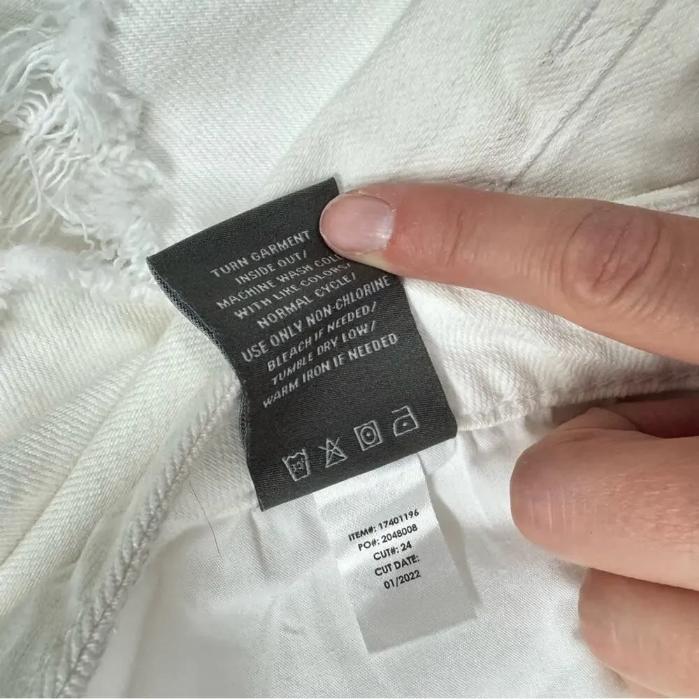 Torrid White High Rise Straight Leg Jeans Womens 14 Distressed Raw Hem Denim - Picture 11 of 13